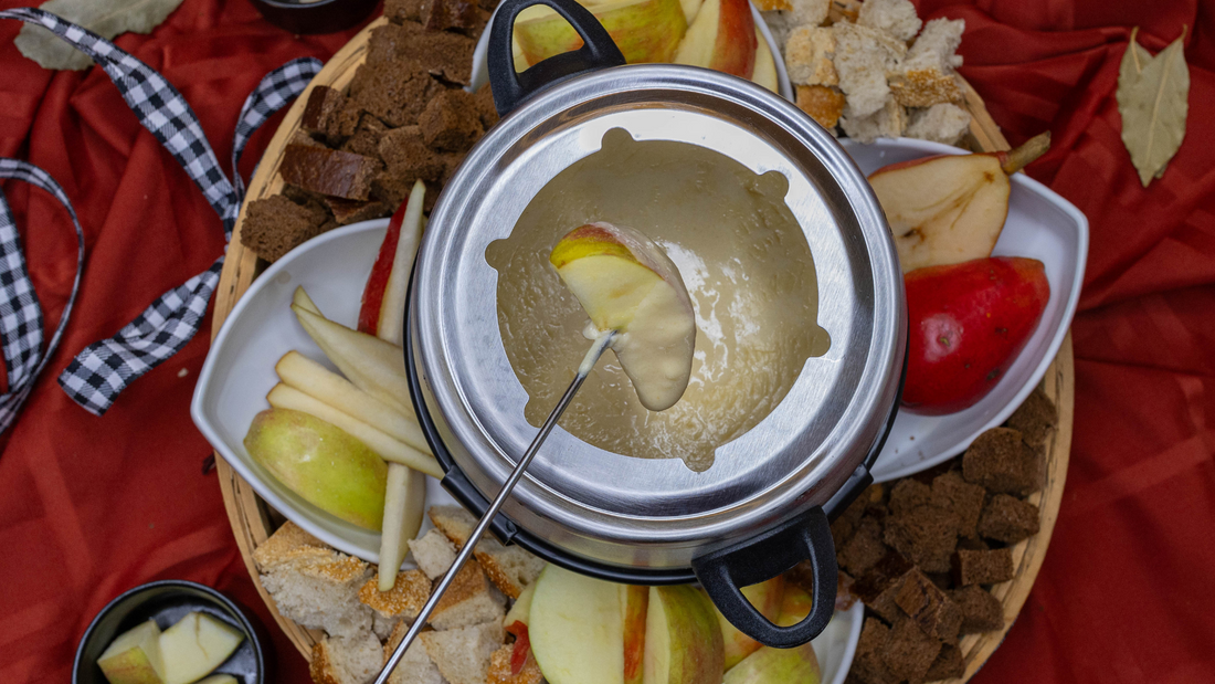 Smoked Cheese Fondue with Apple Cider